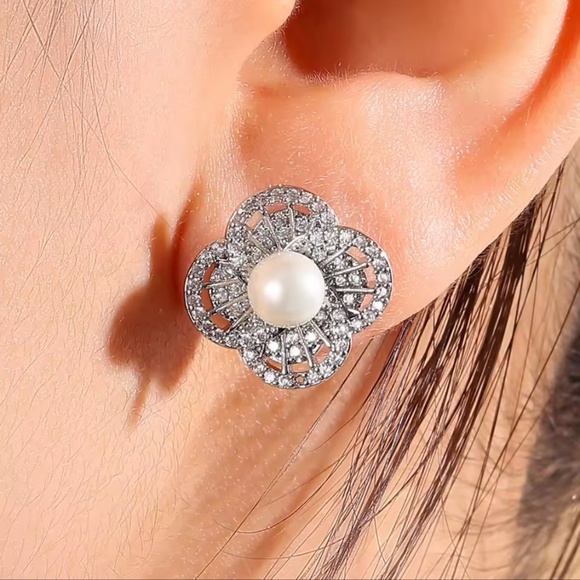 ZAKOL Luxury Pearl Zircon Stud Earrings Women Wedding Party Jewelry - Picture 3 of 3